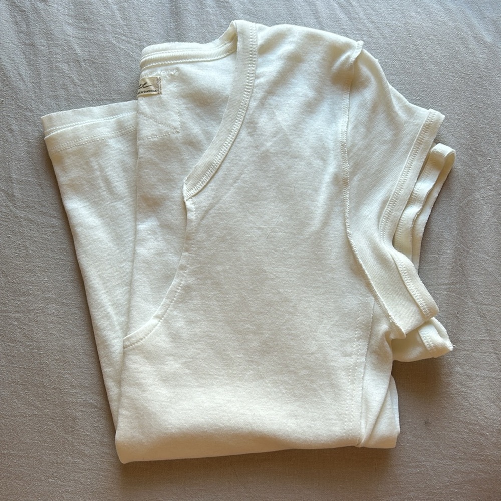 NWOT We The Free t-shirt (M)